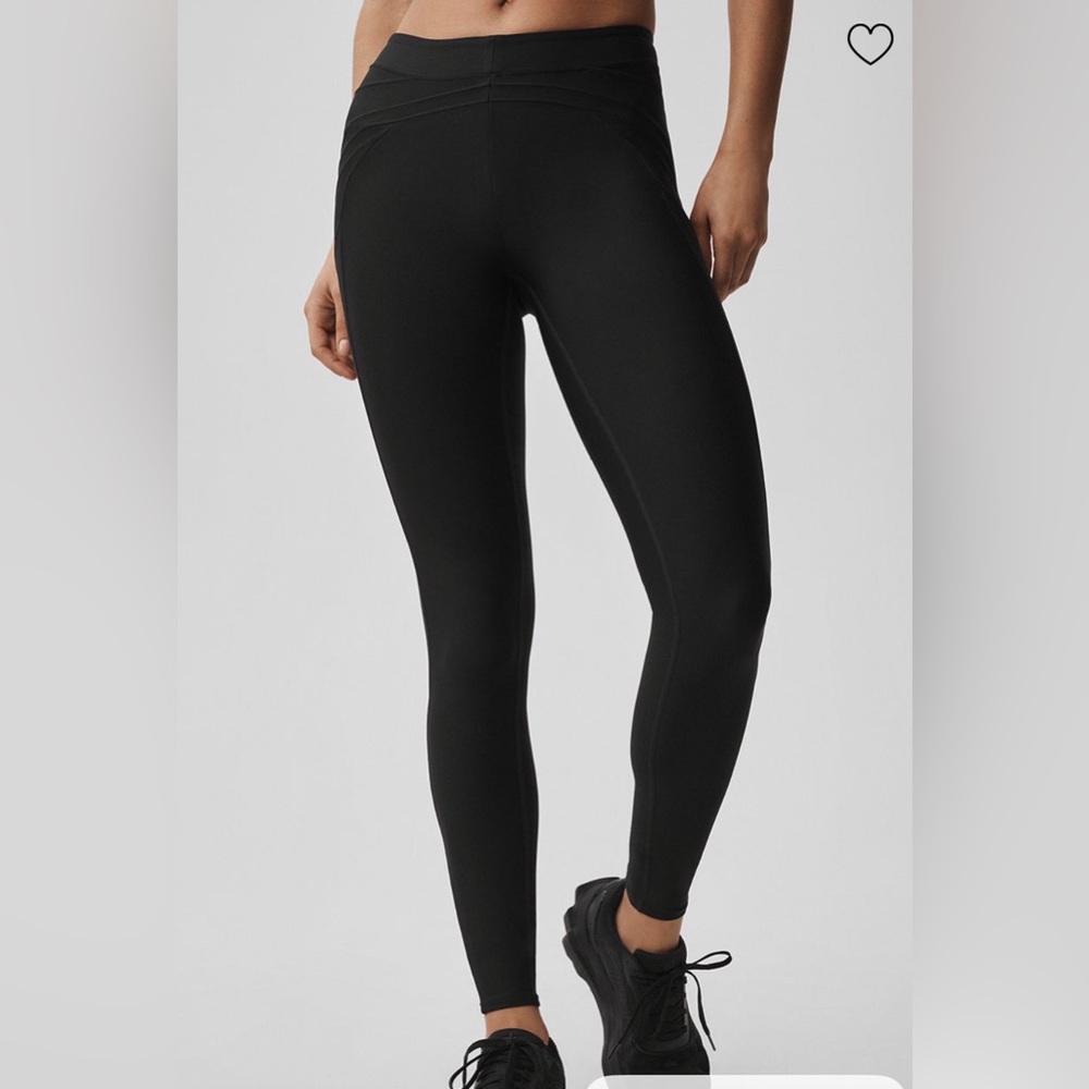 ALO airlift high waist evolve legging in black